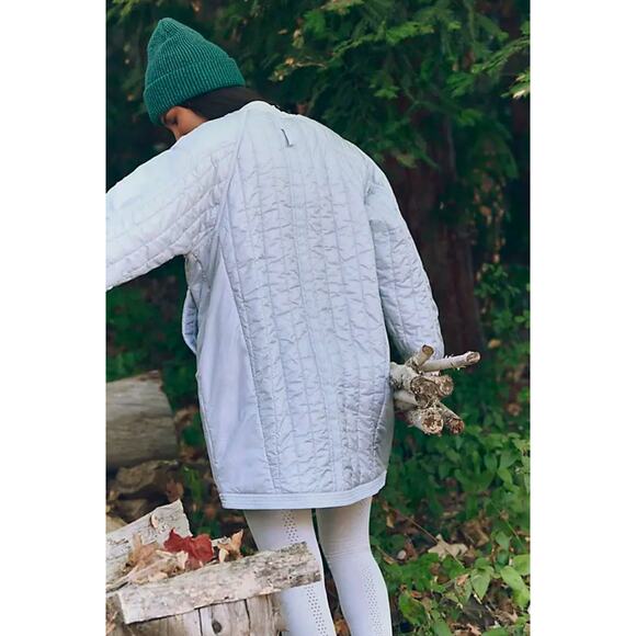 Free People NWT Light As A Feather Packable Tunic Liner Ice Grey Size M - Picture 2 of 13